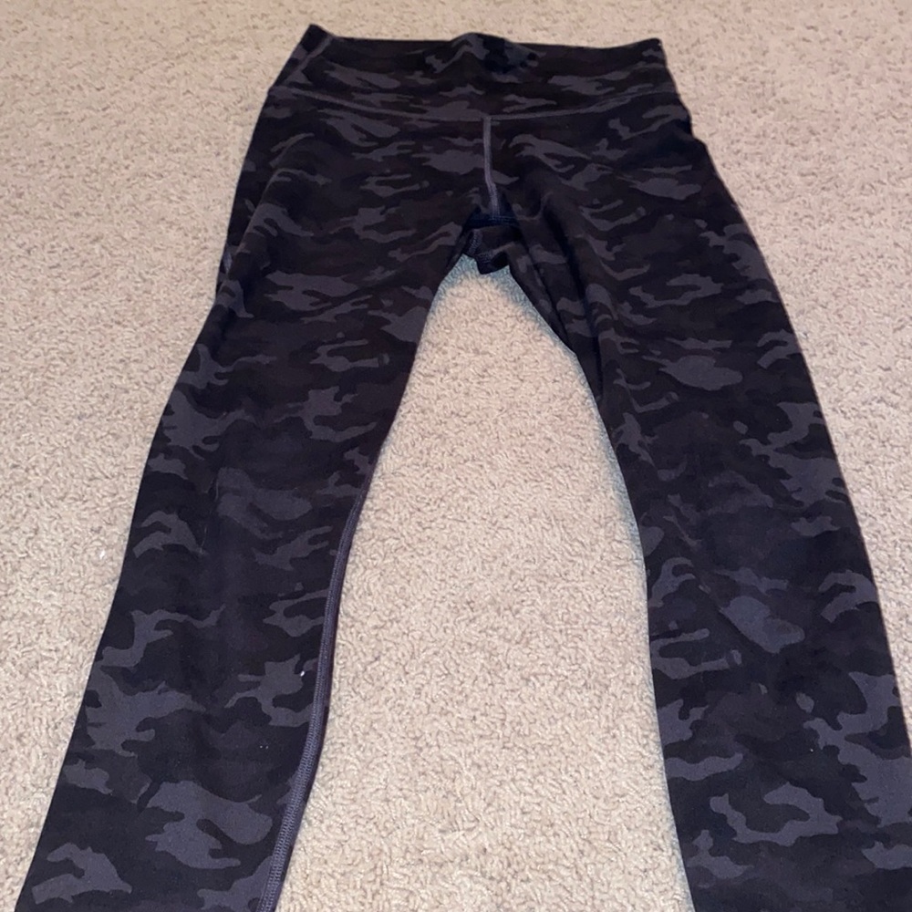 Fabletics Camo Leggings